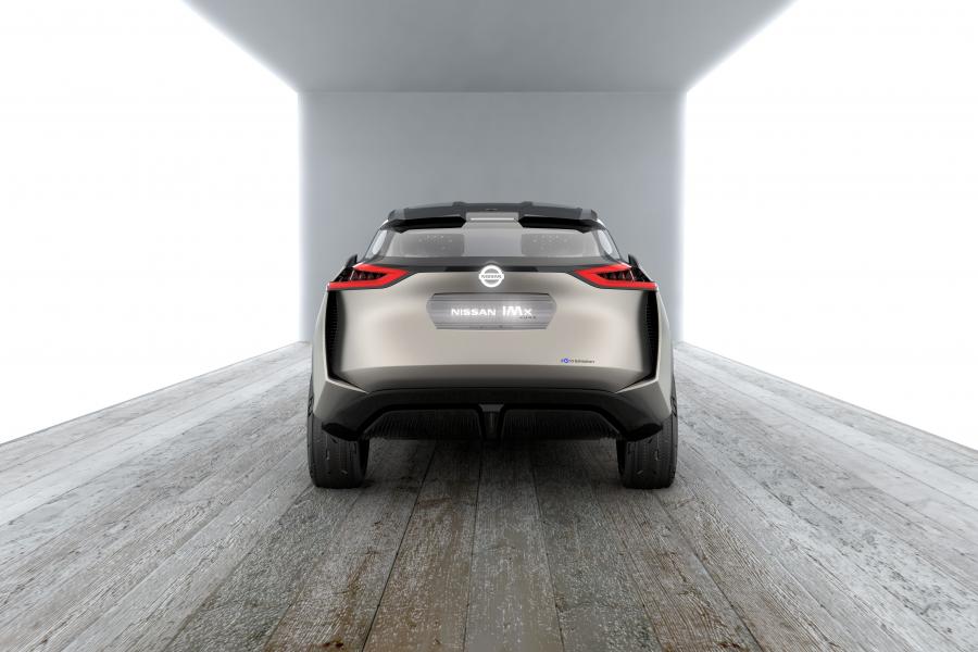  Nissan IMx Kuro Concept 2018 года  (фото 4 из 22)